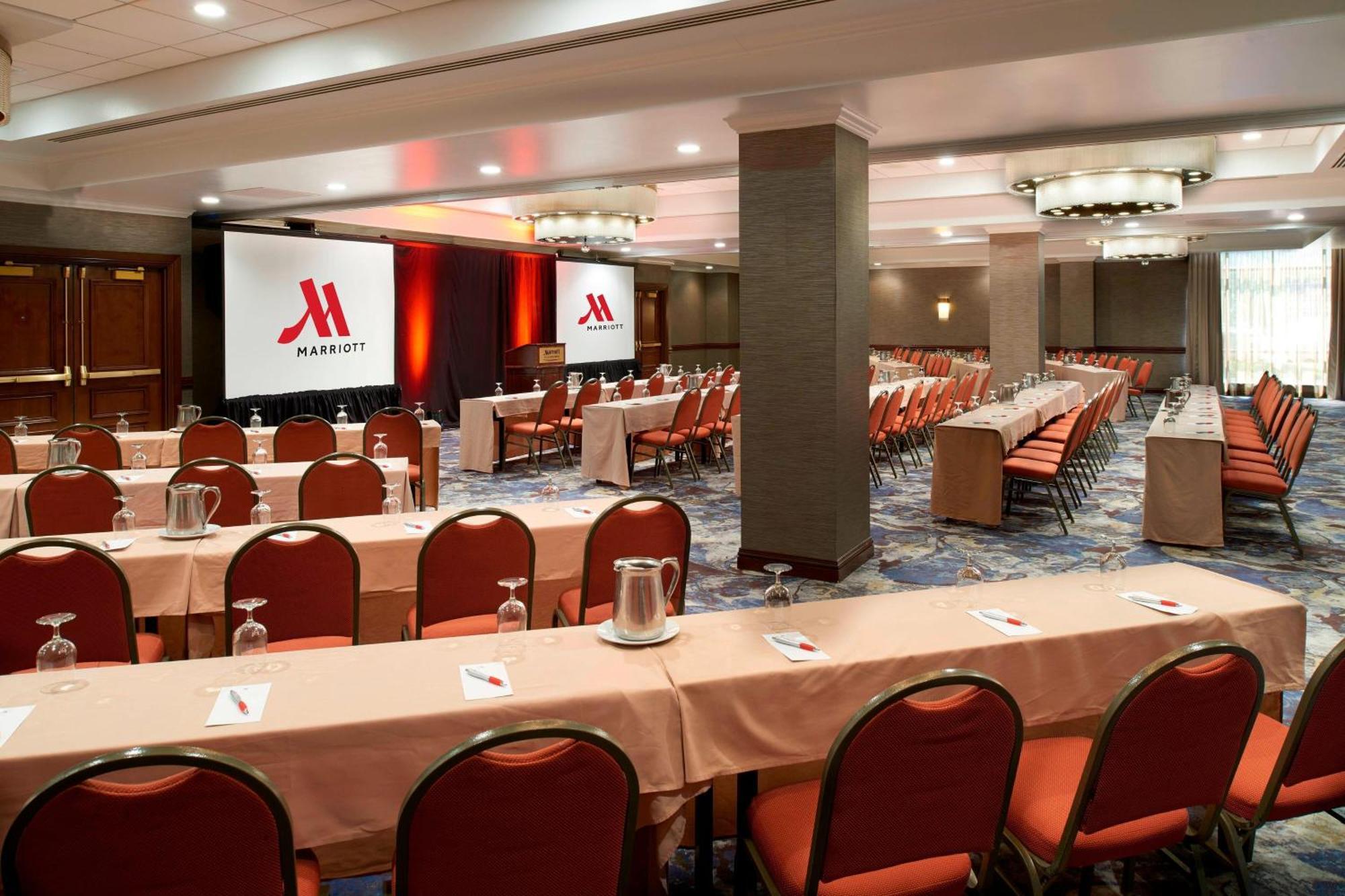 Marriott St. Louis West Hotell Chesterfield Exteriör bild