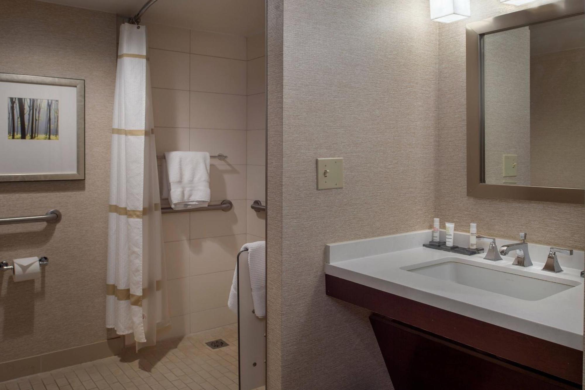 Marriott St. Louis West Hotell Chesterfield Exteriör bild